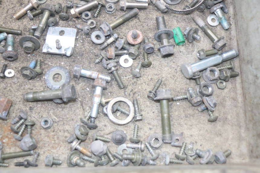 photo de SCHRAUBEN MBK FLAME X 125 (2007 - 2016) - Technische Nahaufnahme