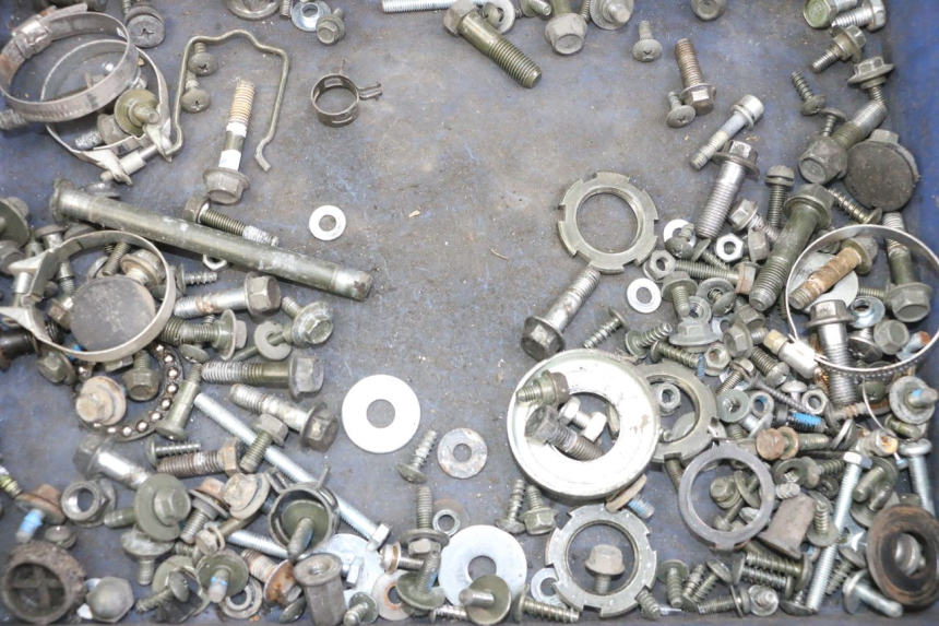 photo de SCHRAUBEN MBK FLAME X 125 (2007 - 2016) - Detailansicht des Bauteils