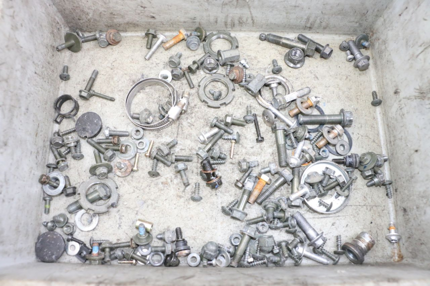 photo de SCHRAUBEN MBK FLAME X 125 (2007 - 2016) - Hauptansicht