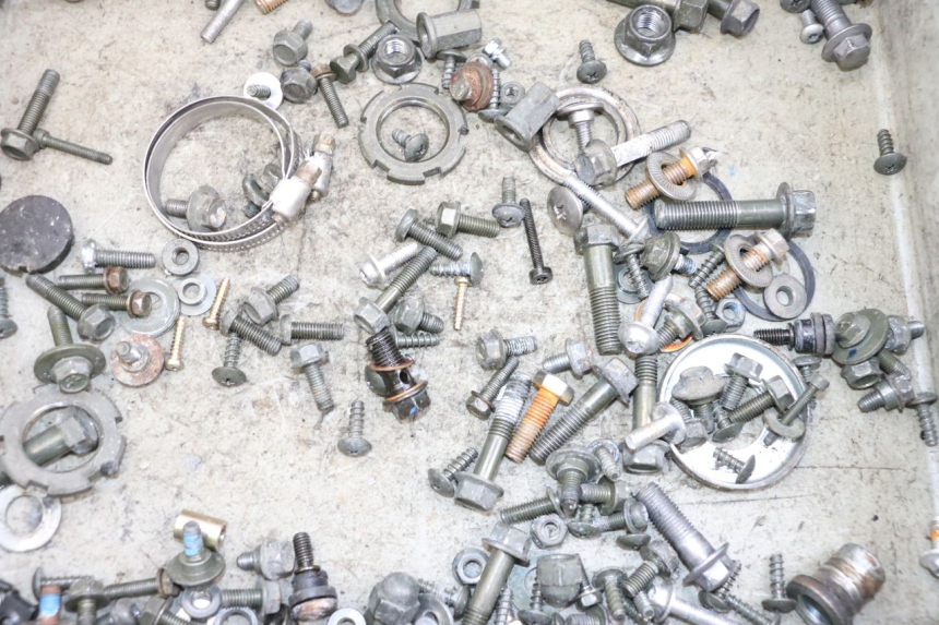 photo de SCHRAUBEN MBK FLAME X 125 (2007 - 2016) - Detailansicht des Bauteils