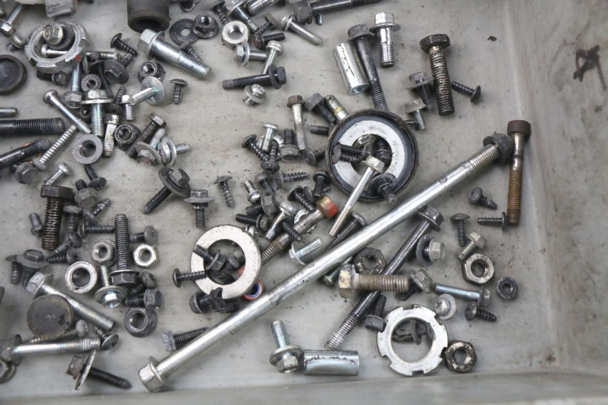 photo de SCHRAUBEN MBK FLIPPER 115 (2013 - 2017) - Zoom auf Gebrauchszustand