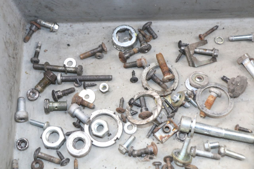 photo de SCHRAUBENBEUTEL PIAGGIO FLY 2T 50 (2004 - 2017) - Alternative Perspektive