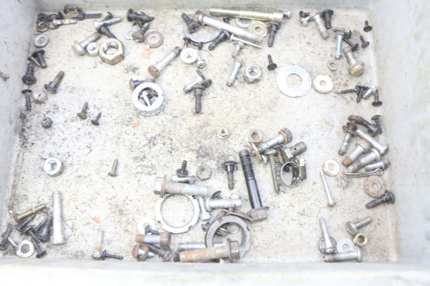 photo de SCHRAUBENBEUTEL PIAGGIO FLY 2T 50 (2004 - 2017) - Detailansicht des Bauteils