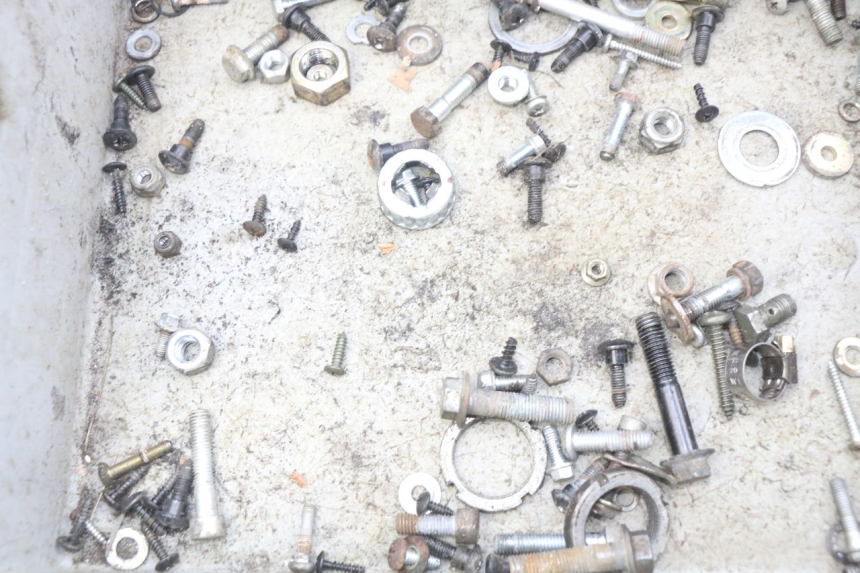 photo de SCHRAUBENBEUTEL PIAGGIO FLY 2T 50 (2004 - 2017) - Zoom auf Gebrauchszustand