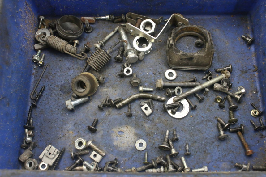 photo de SCHRAUBENBEUTEL PIAGGIO FLY 4T 50 (2013 - 2017) - Hauptansicht