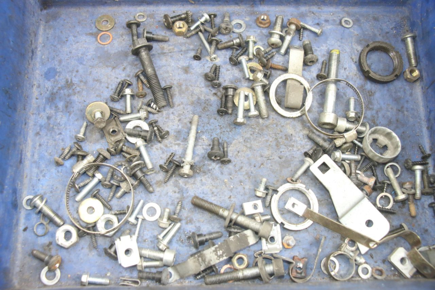 photo de SCHRAUBENBEUTEL PIAGGIO FLY 125 (2005 - 2012) - Detailansicht des Bauteils