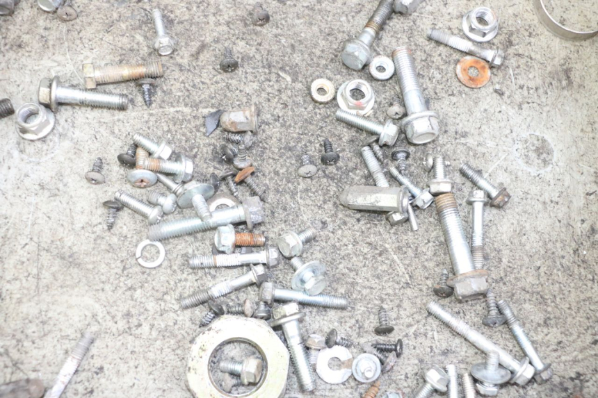 photo de SCHRAUBEN VENESI FLY RETRO 4T 50 (2020 - 2025) - Detailansicht des Bauteils