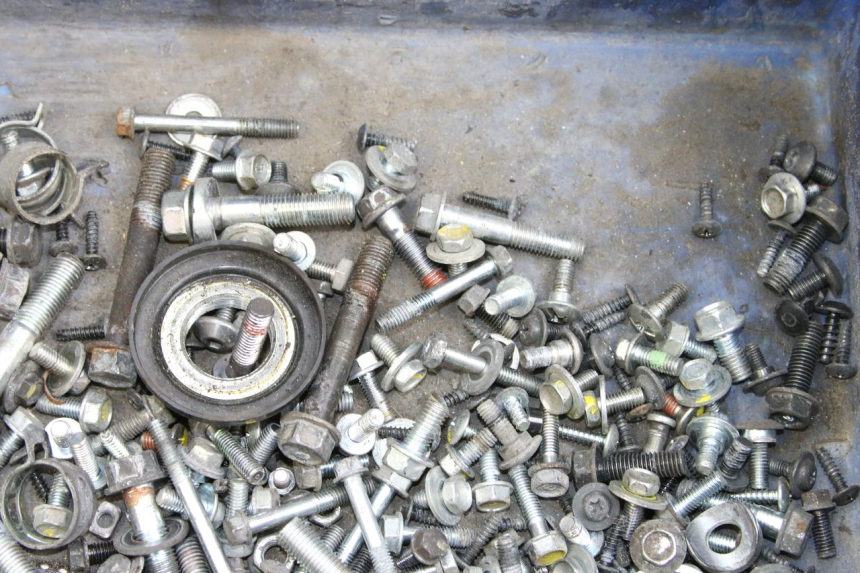 photo de SCHRAUBENBEUTEL HONDA FORZA 125 (2015 - 2016) - Zoom auf Gebrauchszustand