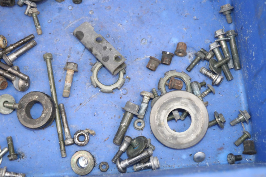 photo de SCHRAUBENBEUTEL YAMAHA FZS FAZER 600 (1998 - 2001) - Zoom auf Gebrauchszustand