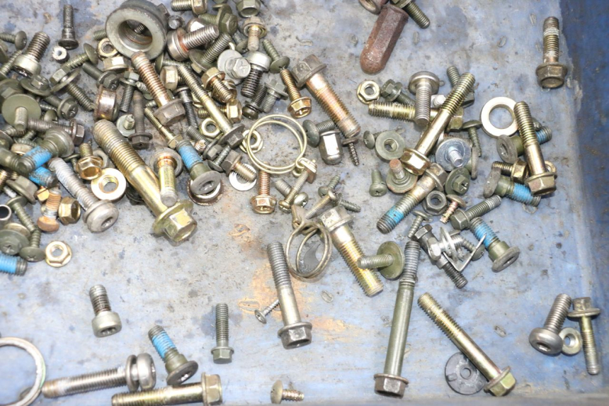 photo de SCHRAUBEN KYMCO GRAND DINK 125 (2008 - 2014) - Detailansicht des Bauteils