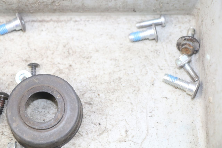 photo de SCHRAUBENBEUTEL JM MOTORS GT LINE 4T 50 (2021 - 2023) - Alternative Perspektive