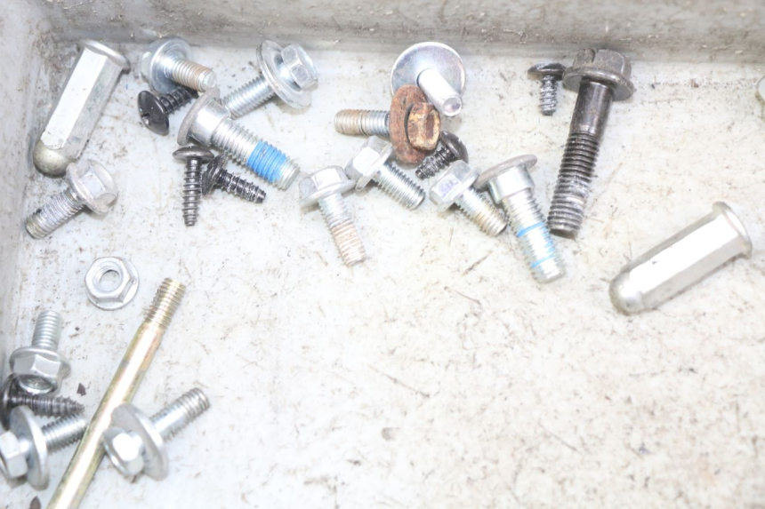 photo de SCHRAUBENBEUTEL JM MOTORS GT LINE 4T 50 (2021 - 2023) - Technische Nahaufnahme