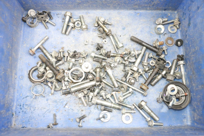 photo de SCHRAUBENBEUTEL HONDA PCX (JF28) 125 (2009 - 2011) - Hauptansicht