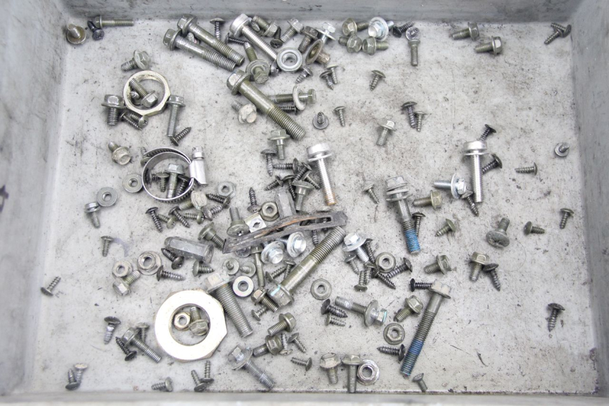 photo de SCHRAUBENBEUTEL SYM JET 4 4T 50 (2018 - 2021) - Technische Nahaufnahme