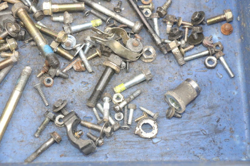 photo de SCHRAUBENBEUTEL SYM JET SPORT XR 50 (2006 - 2015) - Zoom auf Gebrauchszustand