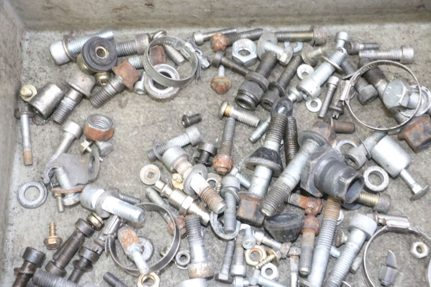 photo de SCHRAUBEN BMW K 75 RT 750 (1989 - 1997) - Detailansicht des Bauteils