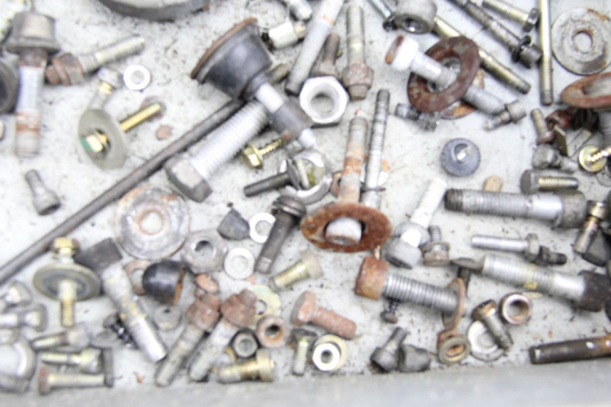 photo de SCHRAUBEN BMW K100 1000 (1982 - 1990) - Zoom auf Gebrauchszustand