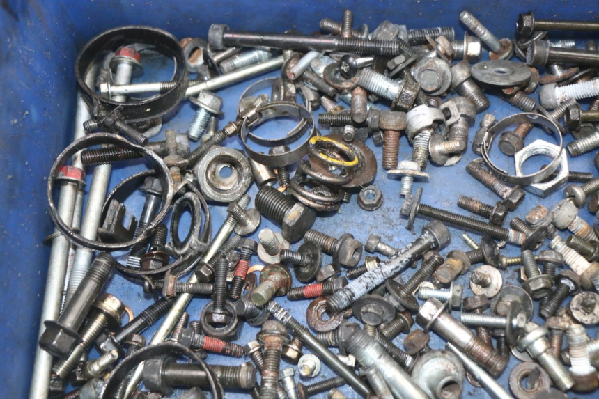 photo de SCHRAUBEN KAWASAKI GTR 1000 (1994 - 2004) - Detailansicht des Bauteils