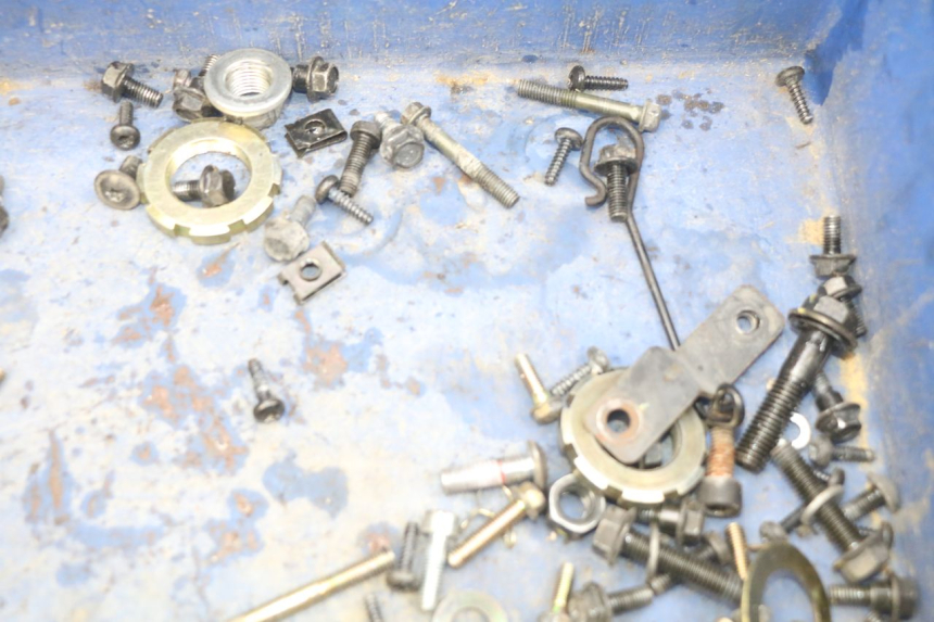 photo de SCHRAUBENBEUTEL PEUGEOT KISBEE 2T 50 (2010 - 2017) - Alternative Perspektive