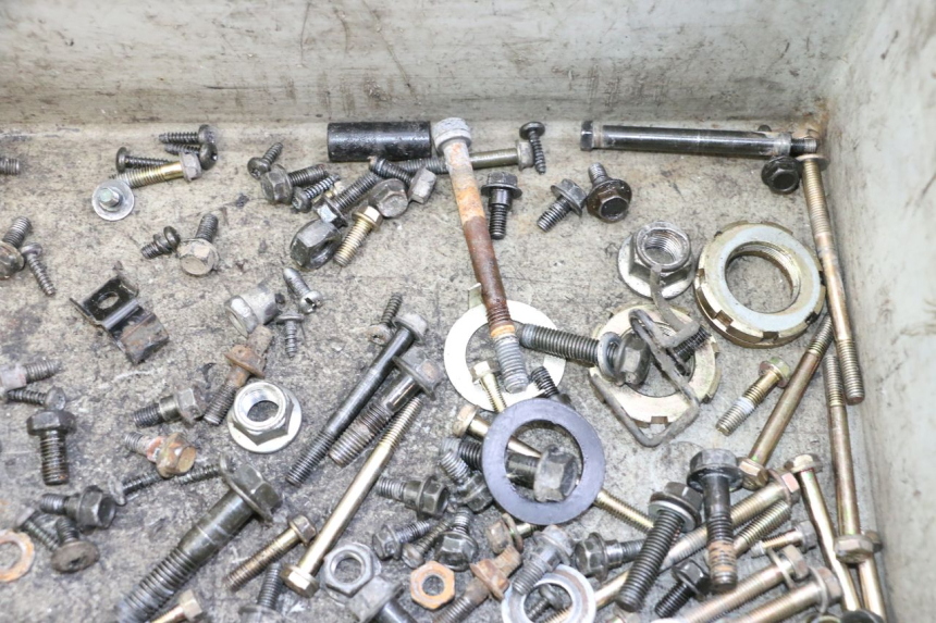 photo de SCHRAUBENBEUTEL PEUGEOT KISBEE 2T 50 (2010 - 2017) - Alternative Perspektive