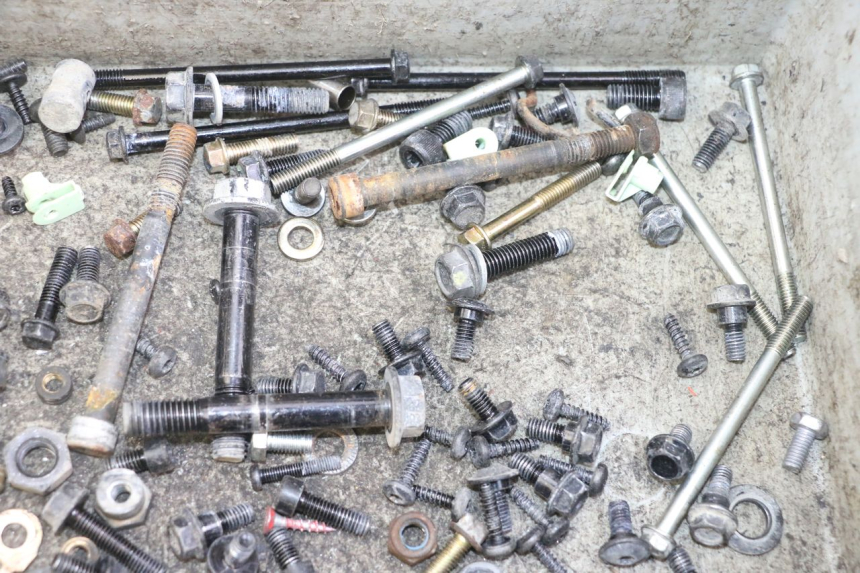 photo de SCHRAUBENBEUTEL PEUGEOT KISBEE 4T 50 (2018 - 2022) - Zoom auf Gebrauchszustand