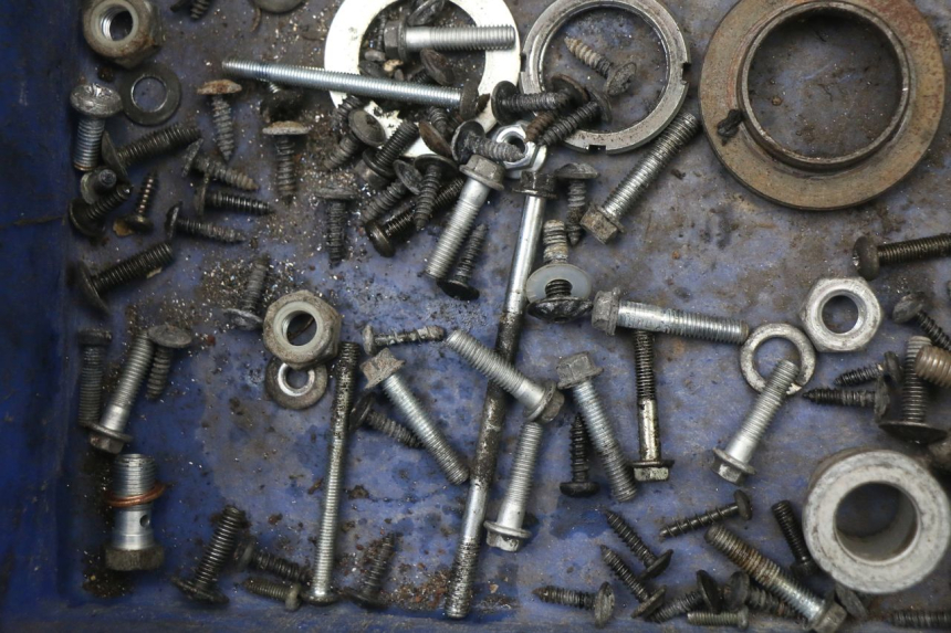 photo de SCHRAUBEN RENAULT KOURANOS 125 (2001 - 2004) - Alternative Perspektive