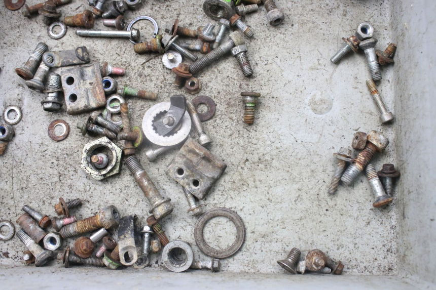 photo de SCHRAUBENBEUTEL KAWASAKI KX 250 (1994 - 1998) - Alternative Perspektive