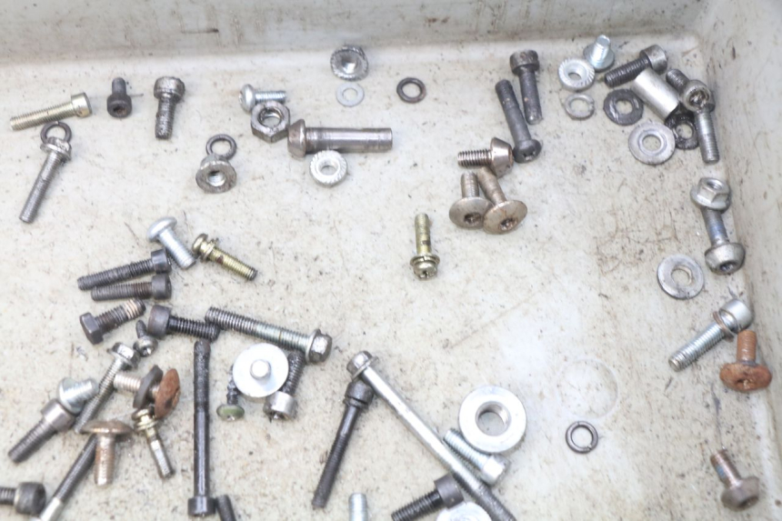 photo de SCHRAUBENBEUTEL POCKET BIKE KXD 50 - Alternative Perspektive