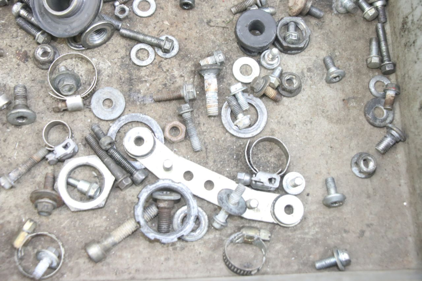 photo de SCHRAUBENBEUTEL KAWASAKI KXF KX-F 250 (2012 - 2014) - Zoom auf Gebrauchszustand