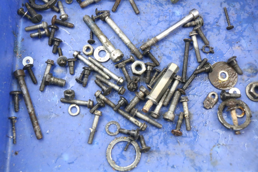 photo de SCHRAUBEN PIAGGIO LIBERTY 2T 50 (2009 - 2013) - Detailansicht des Bauteils