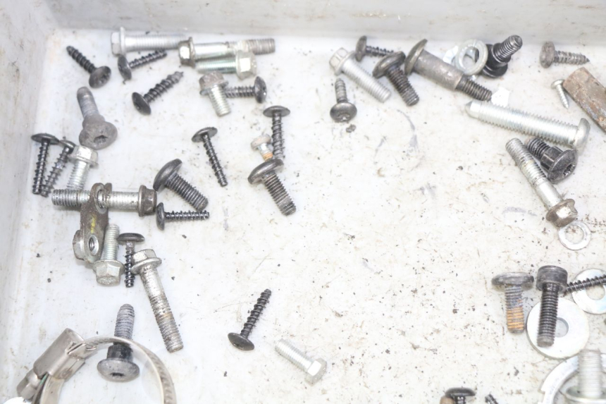 photo de SCHRAUBENBEUTEL PIAGGIO LIBERTY IGET 4T 50 (2015 - 2020) - Technische Nahaufnahme