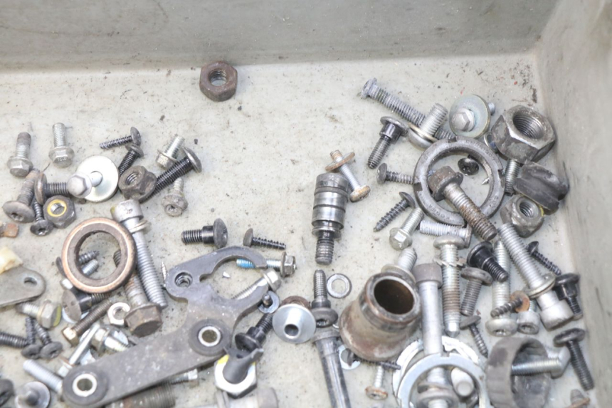 photo de SCHRAUBENBEUTEL PIAGGIO LIBERTY IGET S 125 (2016 - 2020) - Alternative Perspektive