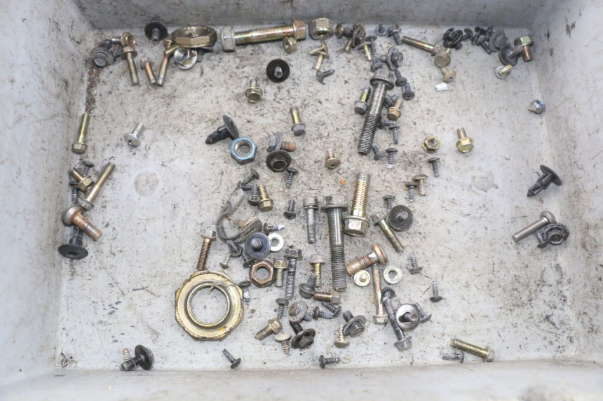 photo de SCHRAUBEN KYMCO LIKE 2T 50 (2009 - 2018) - Hauptansicht