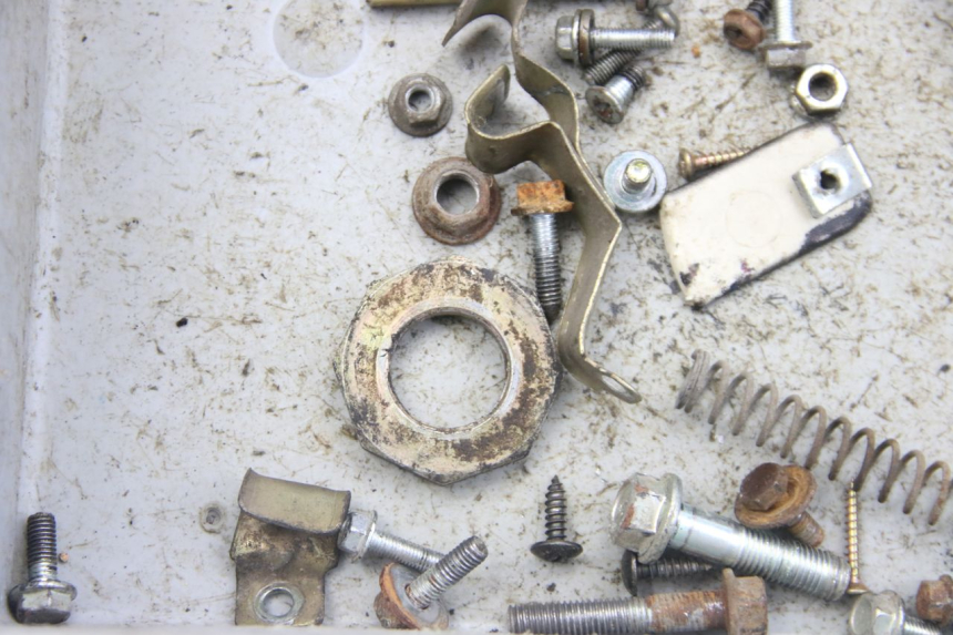 photo de SCHRAUBEN VENESI LOWIGI RETRO JJ50QT-3 50 (2020 - 2022) - Detailansicht des Bauteils