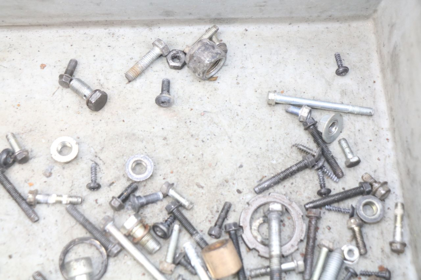 photo de SCHRAUBENBEUTEL PEUGEOT LUDIX 2 PRO 4T 50 (2008 - 2013) - Alternative Perspektive