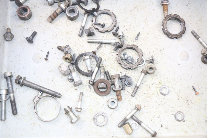 photo de SCHRAUBENBEUTEL PEUGEOT LUDIX 50 (2008 - 2017) - Detailansicht des Bauteils