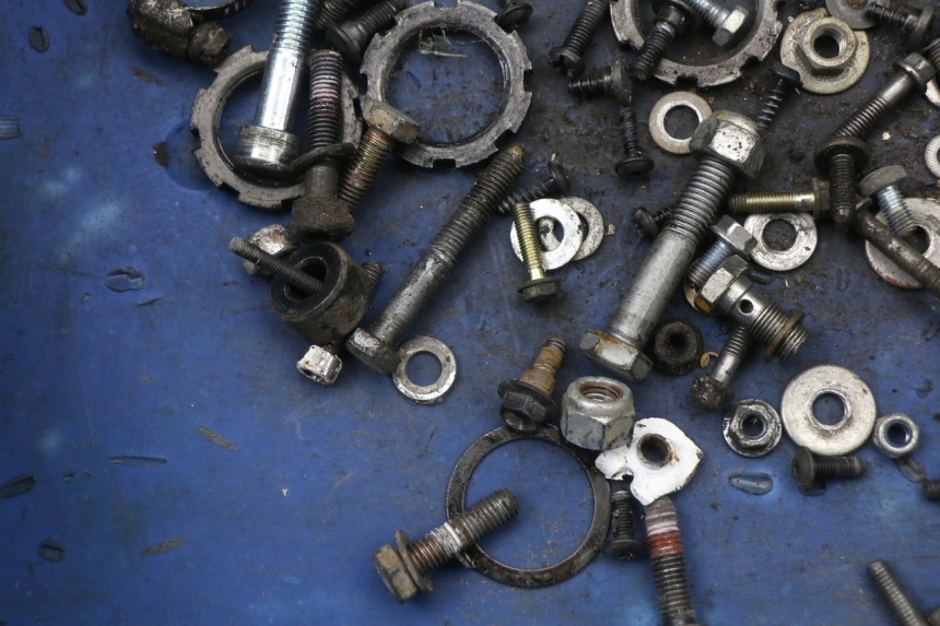 photo de SCHRAUBENBEUTEL PEUGEOT LUDIX 50 (2005 - 2007) - Alternative Perspektive