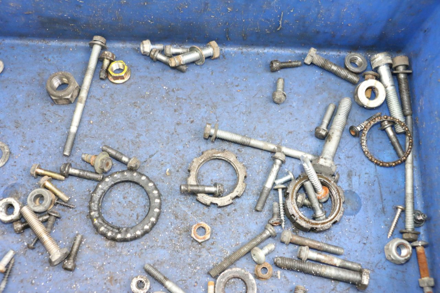 photo de SCHRAUBENBEUTEL PEUGEOT LUDIX 50 (2008 - 2017) - Zoom auf Gebrauchszustand