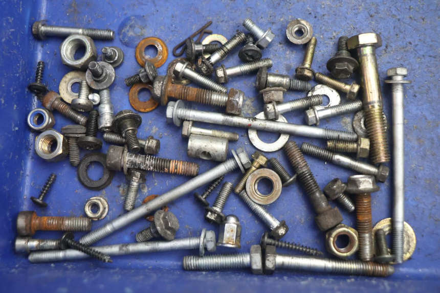 photo de SCHRAUBEN PEUGEOT LUDIX ONE 14P 50 (2004 - 2013) - Hauptansicht