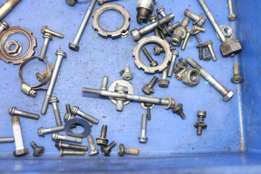 photo de SCHRAUBEN PEUGEOT LUDIX ONE 50 (2004 - 2006) - Technische Nahaufnahme