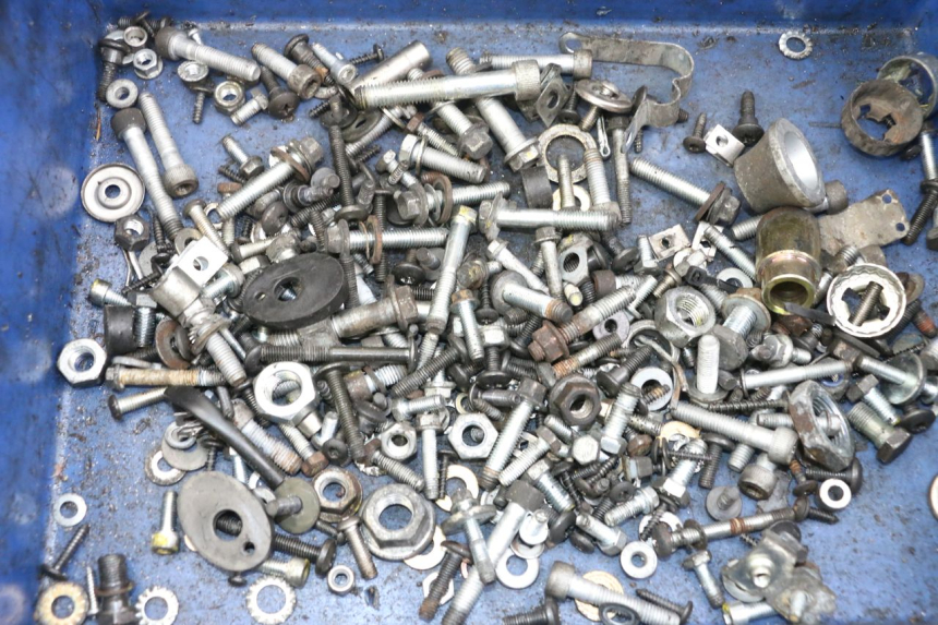 photo de SCHRAUBENBEUTEL PIAGGIO MP3 LT 400 (2007 - 2012) - Detailansicht des Bauteils