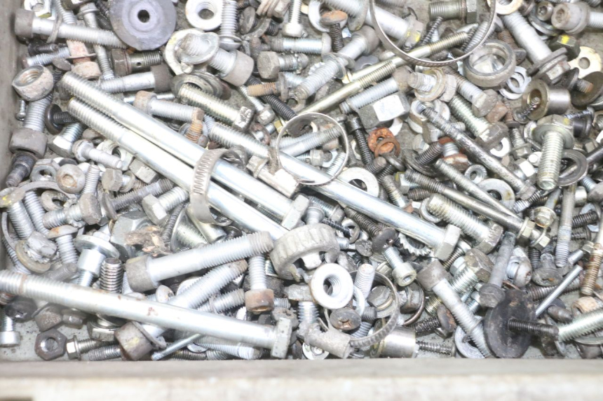 photo de SCHRAUBEN PIAGGIO MP3 LT 300 (2010 - 2016) - Alternative Perspektive