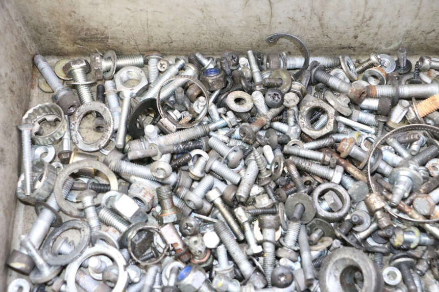 photo de SCHRAUBEN PIAGGIO MP3 LT 300 (2010 - 2016) - Alternative Perspektive