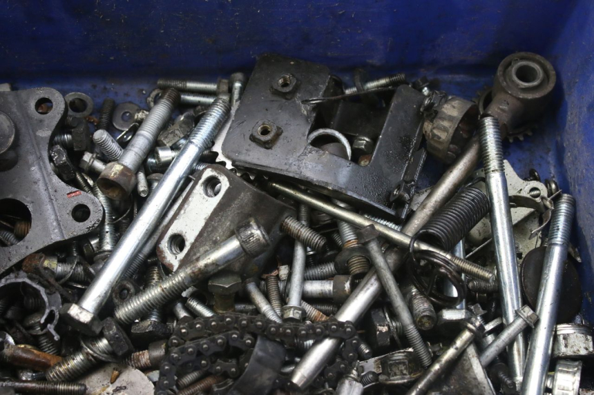 photo de SCHRAUBENBEUTEL PIAGGIO MP3 RL 250 (2006 - 2010) - Alternative Perspektive