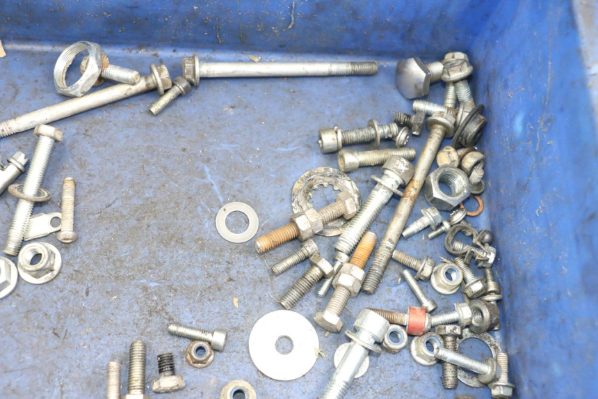 photo de SCHRAUBEN RIEJU MRT 50 (2018 - 2021) - Zoom auf Gebrauchszustand