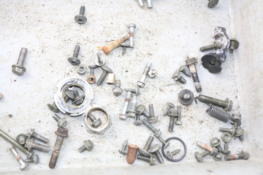 photo de SCHRAUBEN YAMASAKI MSX 50 (2013 - 2022) - Zoom auf Gebrauchszustand