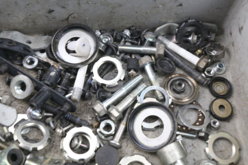 photo de SCHRAUBEN MBK MW TRYPTIK 125 (2017 - 2022) - Alternative Perspektive