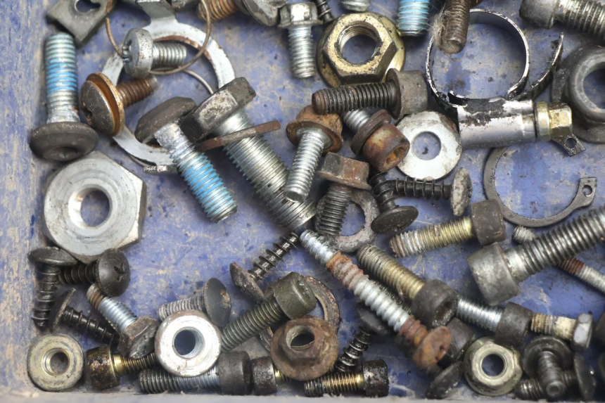 photo de SCHRAUBEN YAMAHA NEO'S NEOS 2T 50 (1998 - 2007) - Alternative Perspektive