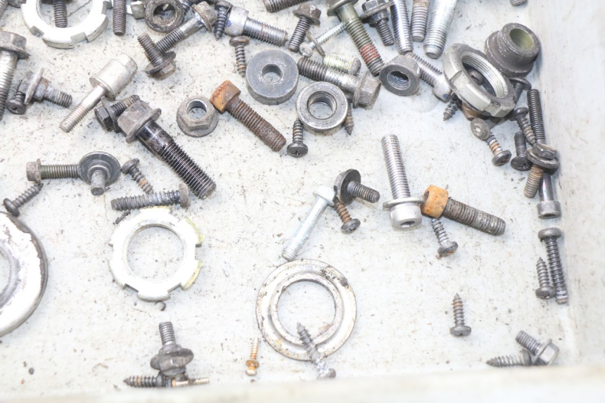 photo de SCHRAUBENBEUTEL YAMAHA NEOS NEO'S 4T 50 (2008 - 2016) - Zoom auf Gebrauchszustand