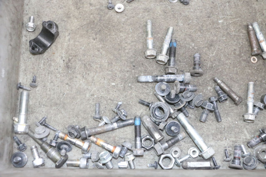 photo de SCHRAUBEN KYMCO LIKE 4T 50 (2019 - 2025) - Zoom auf Gebrauchszustand